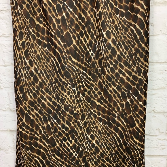 Fattaneh Bahari Laced Back Animal Print Midi Dress - Picture 4 of 8